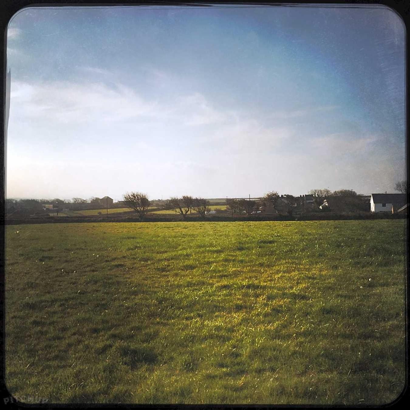 Trevena Cross Glamping & *