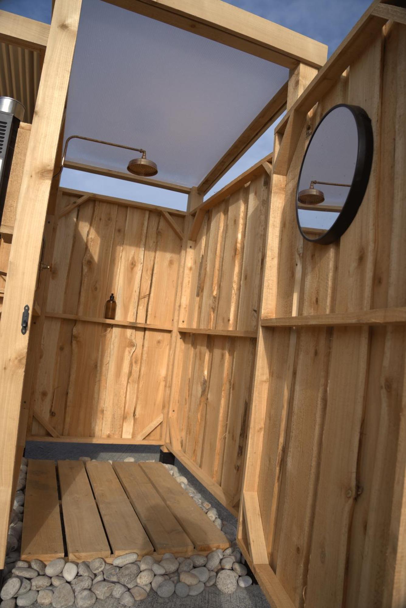 Luxe tent Trevena Cross Glamping & Helston