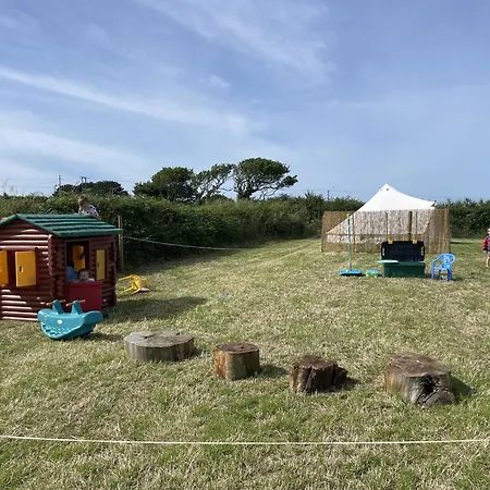 Trevena Cross Glamping & Camping Helston Exterior photo