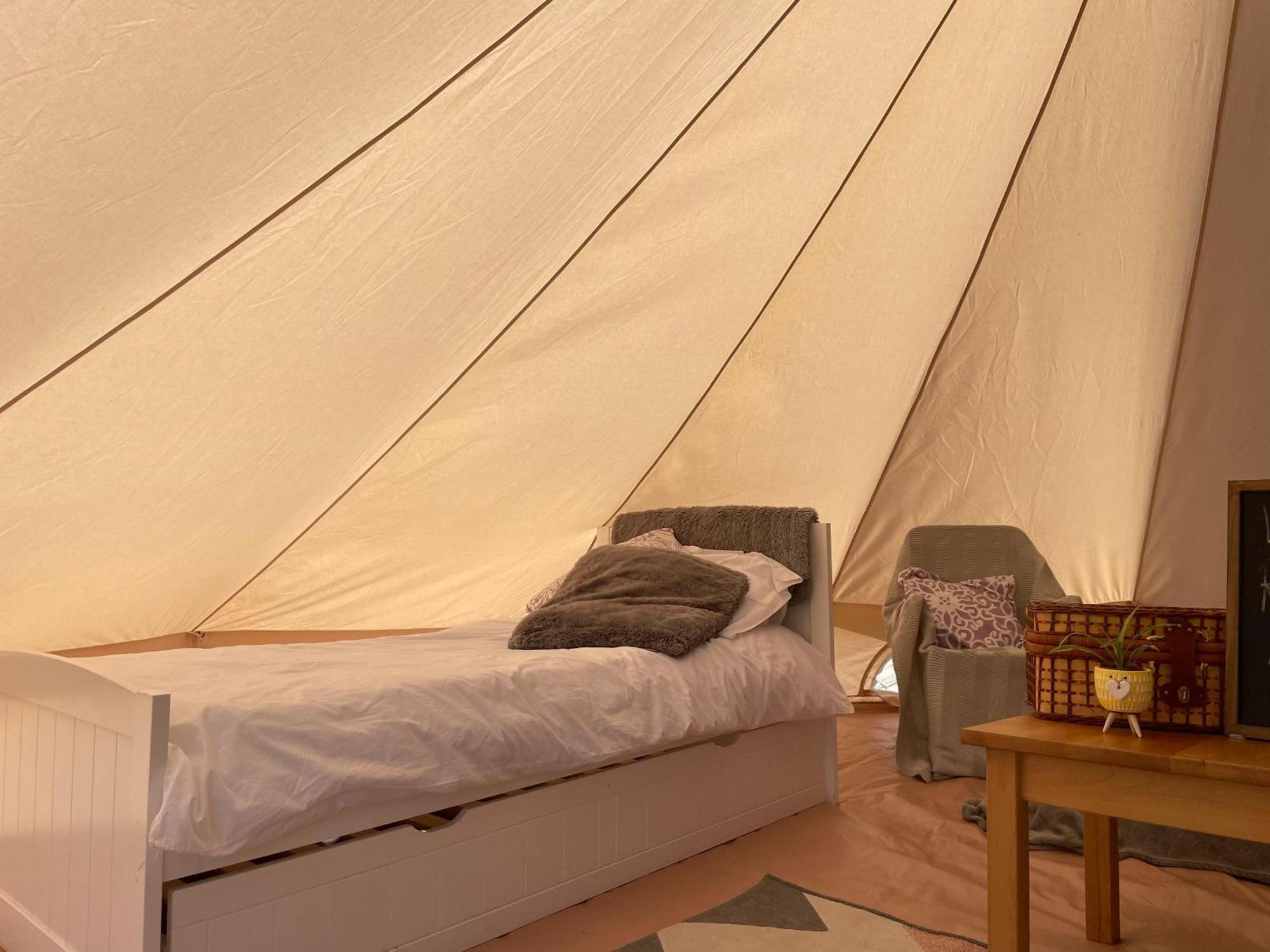 Luxury tent Trevena Cross Glamping & *