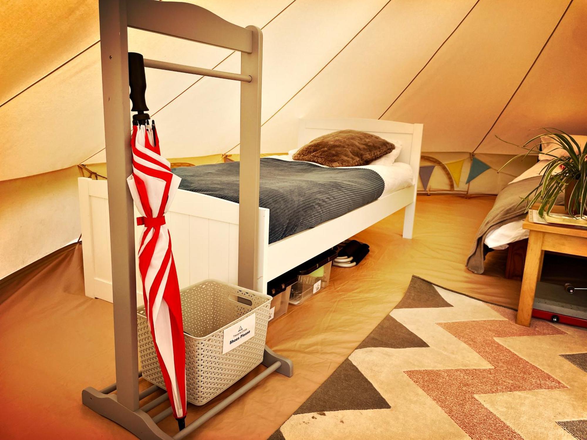 Tente de luxe Trevena Cross Glamping & *